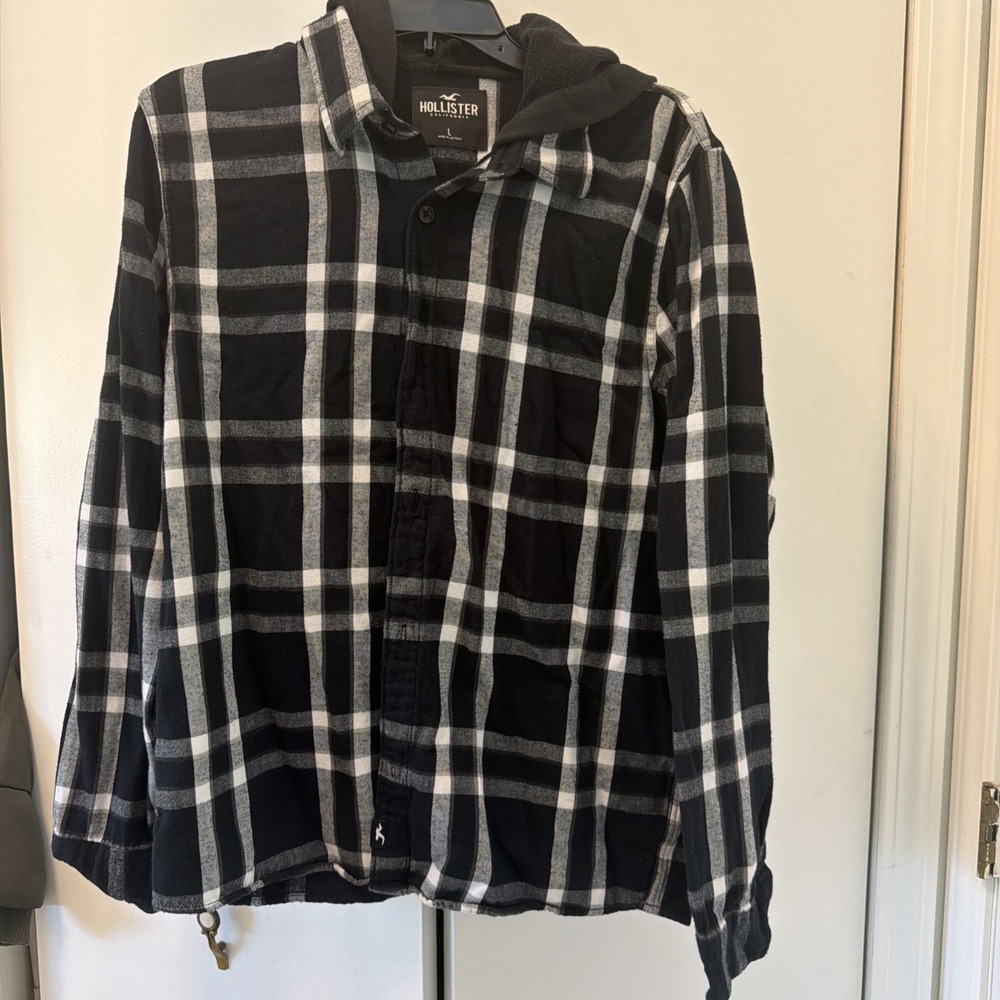 Hollister black & white flannel sz L fall casual flannel plaid